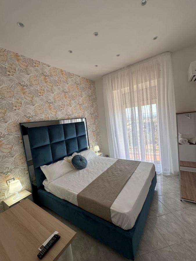 Airport Seaview Rooms Napoli Bagian luar foto